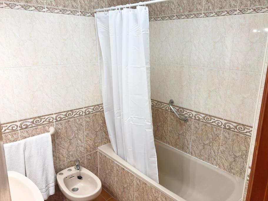 Apartamento Lucia Garden City Con Piscina Climatizada ปลายา ฟัญญาเบ ภายนอก รูปภาพ