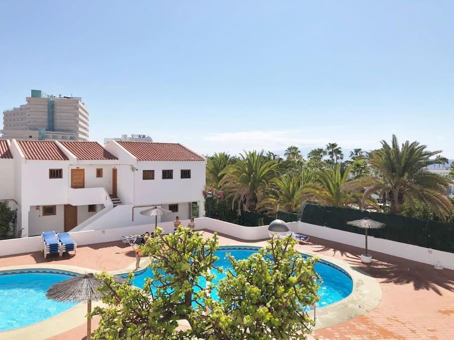 Apartamento Lucia Garden City Con Piscina Climatizada ปลายา ฟัญญาเบ ภายนอก รูปภาพ